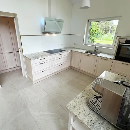 Modern Near Tallinn With Sauna & Fireplace فيلة