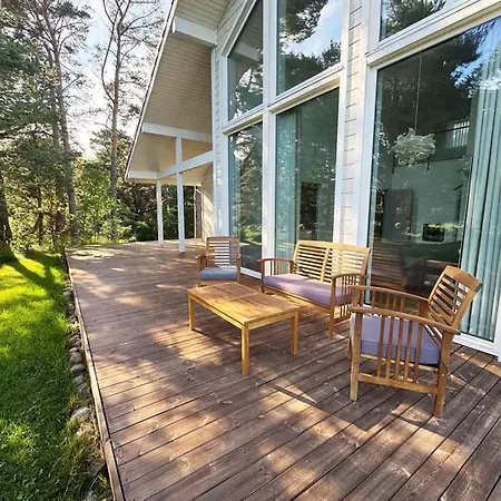 Modern Near Tallinn With Sauna & Fireplace فيلة