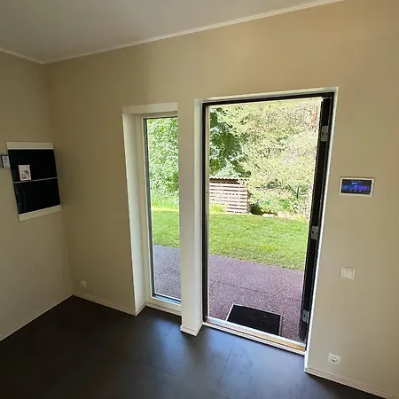 Vila Modern Near Tallinn With Sauna & Fireplace